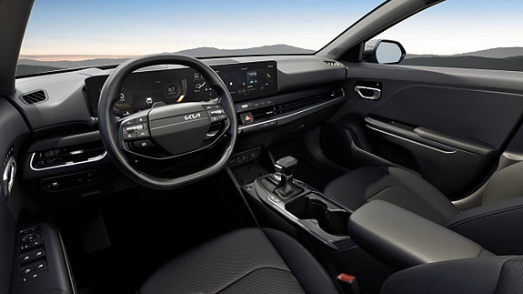 Kia K4 5 of 5