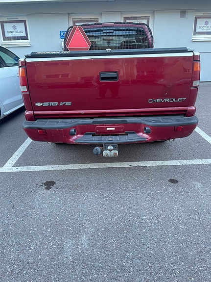 Chevrolet Extended Cab 5 of 25
