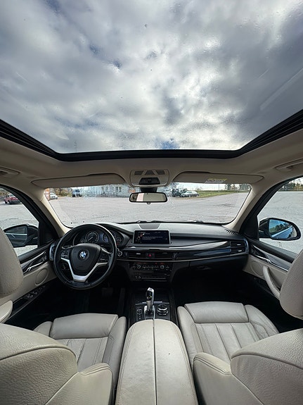 BMW X5 5 of 12