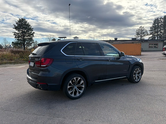 BMW X5 3 of 12