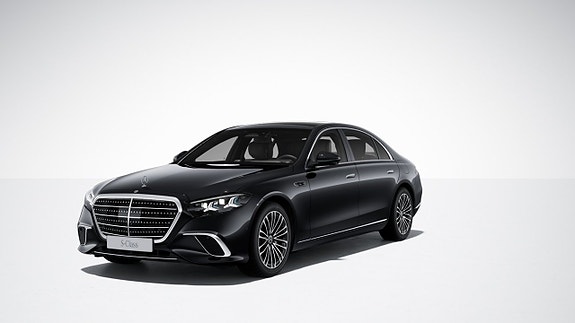Mercedes-Benz S580 e 7 of 12