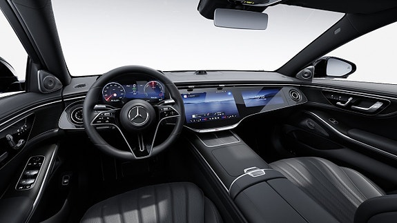 Mercedes-Benz S580 e 9 of 12