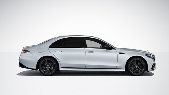 Mercedes-Benz S580 e 2 of 5