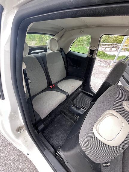 Fiat 500C 7 of 15