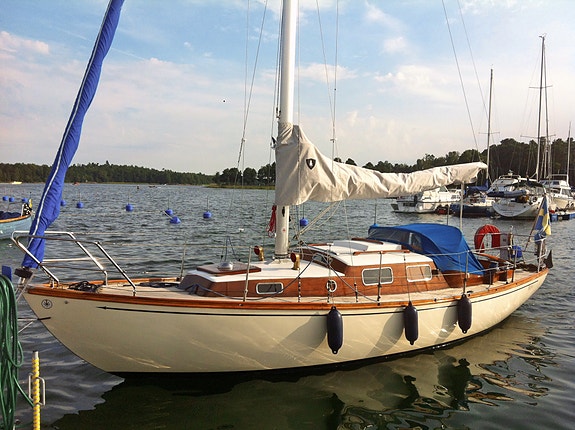 HALLBERG-RASSY P-28 — View photo 1