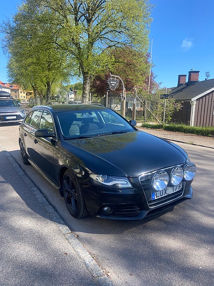 Audi A4 2 of 5