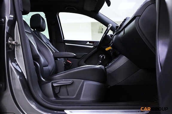 Volkswagen Tiguan 14 of 18