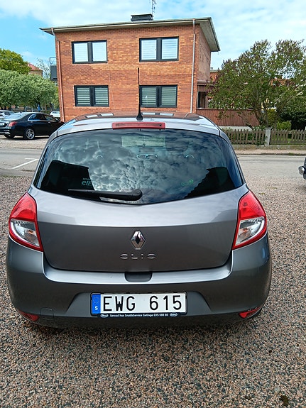 Renault Clio 3 of 10