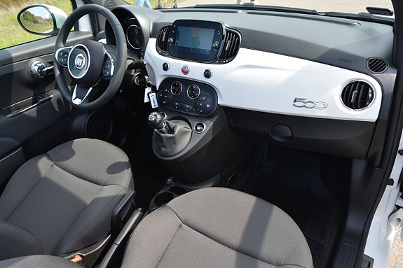 Fiat 500C 24 of 30