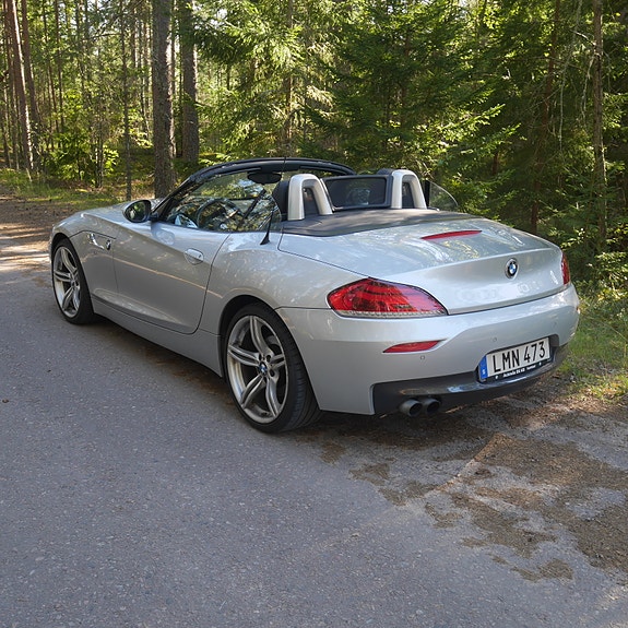 BMW Z4 2 of 4