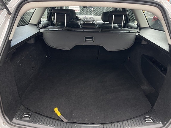 Ford Mondeo 18 of 18