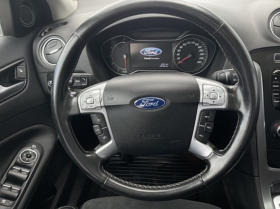 Ford Mondeo 8 of 18