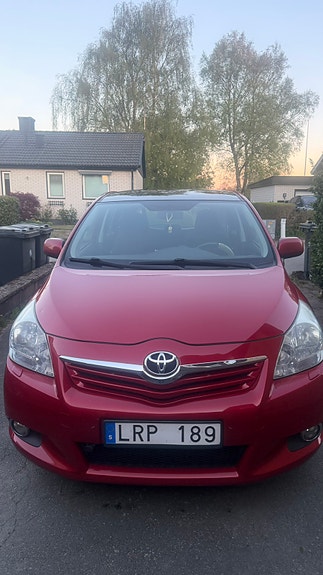 Toyota Verso 3 of 5