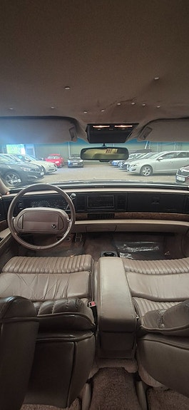 Buick Park Avenue 9 of 13