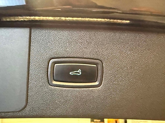 Porsche Cayenne 22 of 22