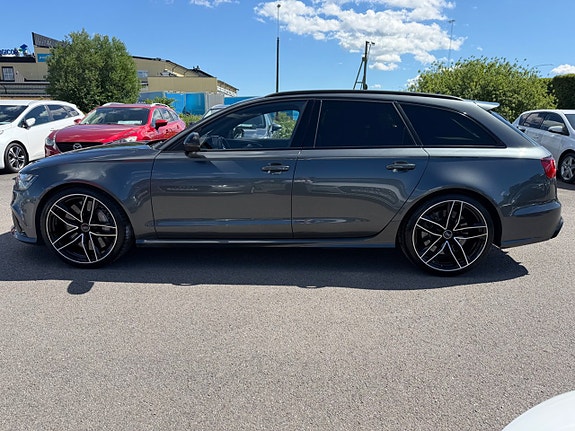 Audi RS6 3 of 5