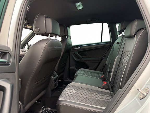 Volkswagen Tiguan 15 of 30
