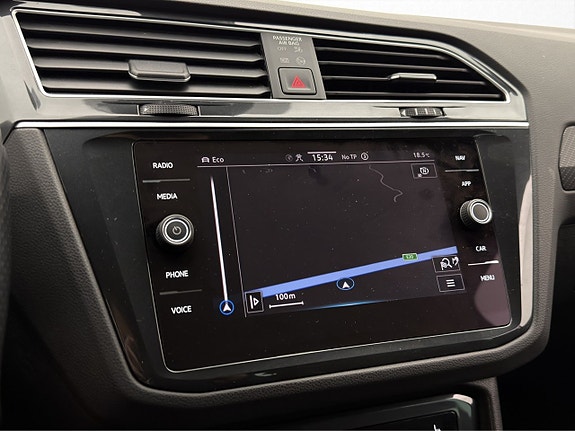 Volkswagen Tiguan 13 of 30