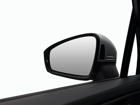Volkswagen Tiguan 25 of 30