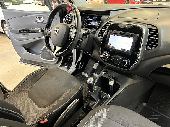 Renault Captur 16 of 16