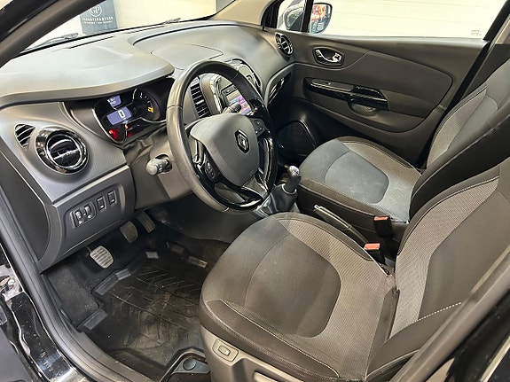Renault Captur 6 of 16