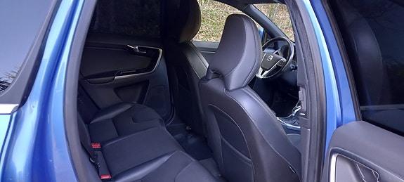 Volvo XC60 10 of 12