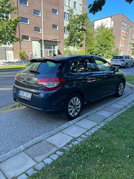 Citroen C4 4 of 5