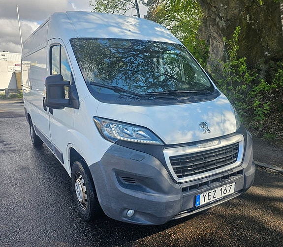 Peugeot Boxer 2 of 5