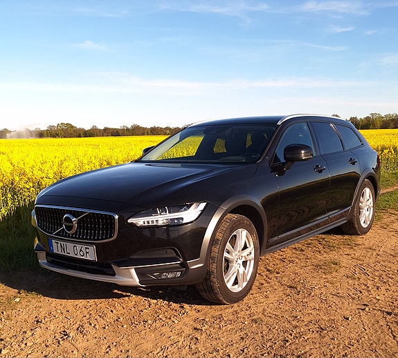 Volvo V90 Cross Country 5 of 5