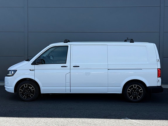 Volkswagen Transporter 2 of 5