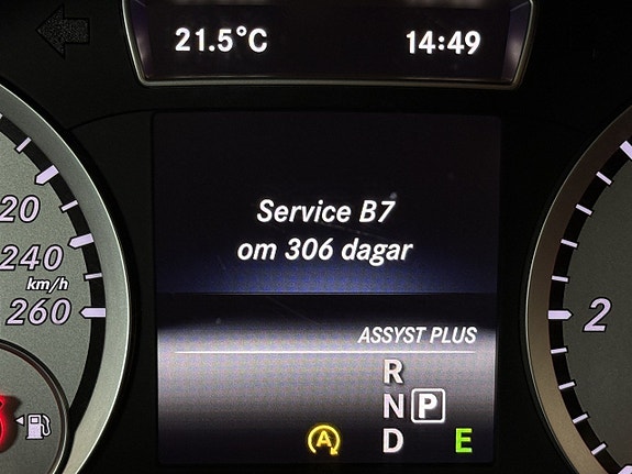 Mercedes-Benz A200 16 of 24