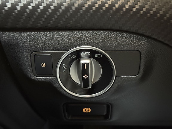 Mercedes-Benz A200 13 of 24