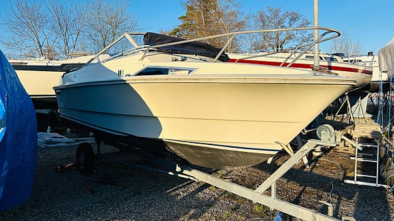 Fjord 21 DC  Volvo Penta V6 (205hk) + Släp 7 of 12