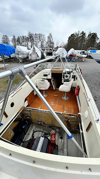 Fjord 21 DC  Volvo Penta V6 (205hk) + Släp 11 of 12