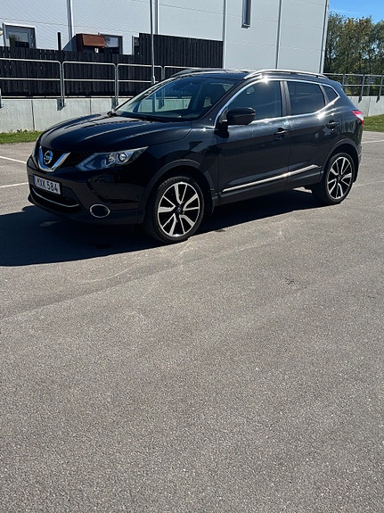 Nissan Qashqai 2 of 5