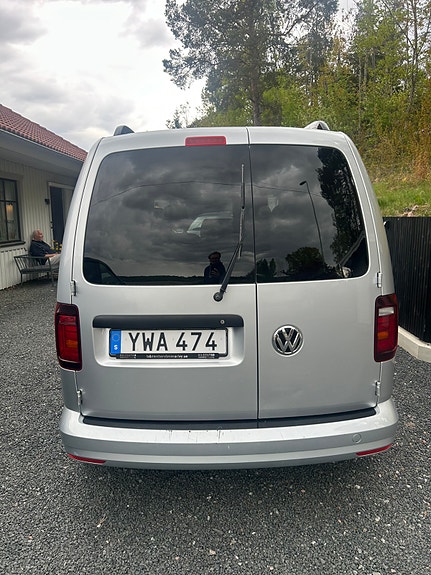Volkswagen Caddy 5 of 5