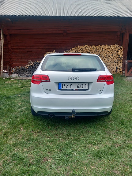 Audi A3 4 of 9