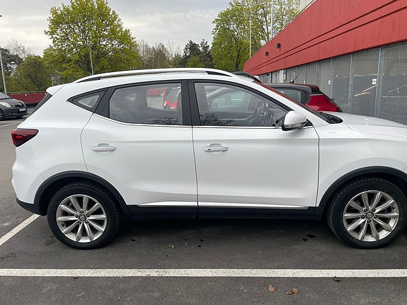 MG ZS EV 3 of 4