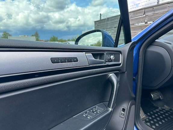 Volkswagen Touareg 6 of 7
