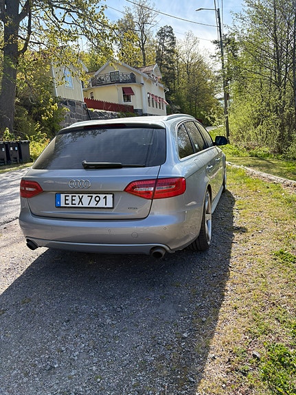 Audi A4 5 of 5
