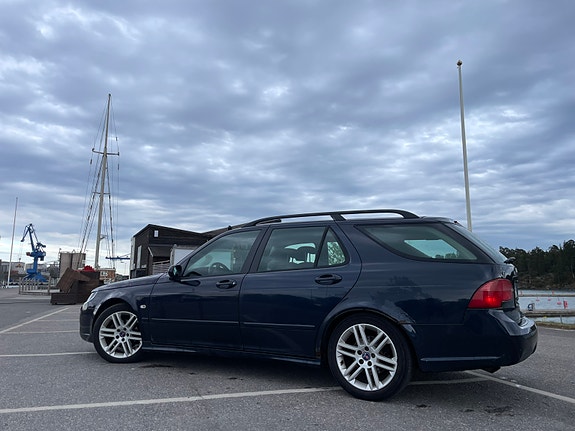 Saab 9-5 4 of 4