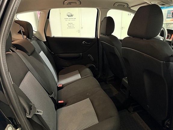 Mercedes-Benz A160 12 of 21