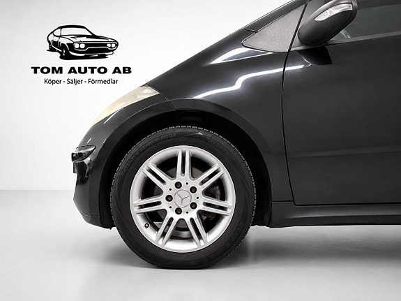 Mercedes-Benz A160 3 of 21
