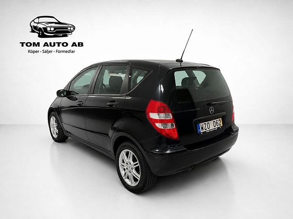 Mercedes-Benz A160 4 of 21