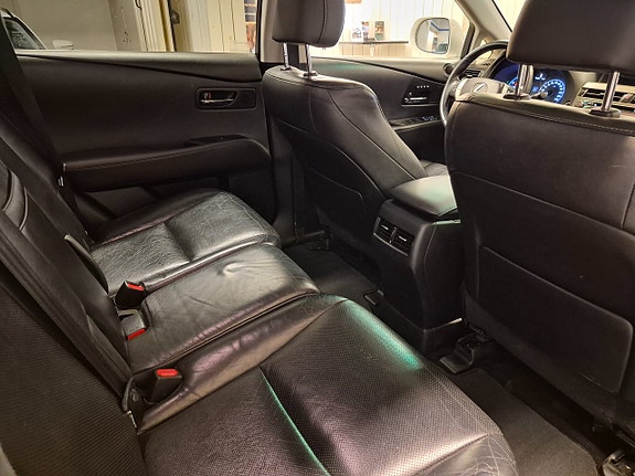 Lexus RX450h 13 of 15