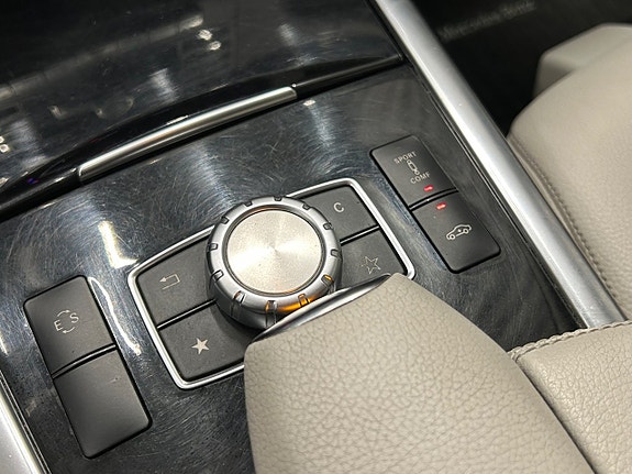 Mercedes-Benz E250 12 of 15