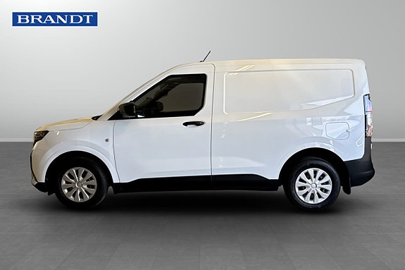 Ford Transit Courier 3 of 5