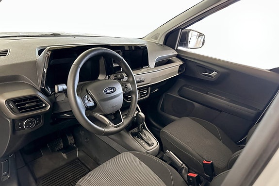 Ford Transit Courier 4 of 5