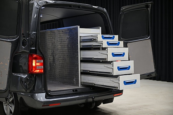 Volkswagen Transporter 11 of 30