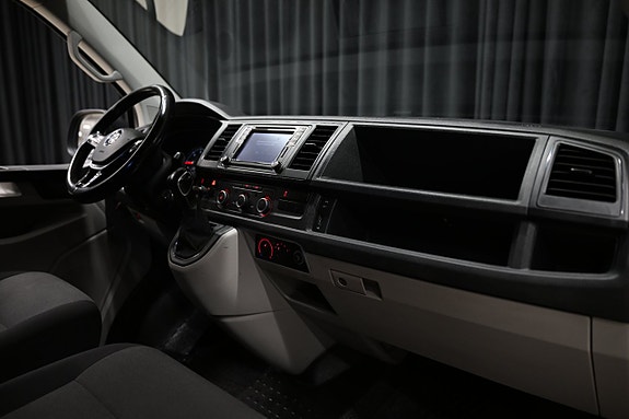 Volkswagen Transporter 29 of 30